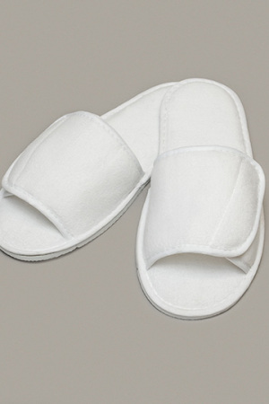 Open Toe Slipper With Top Fastening